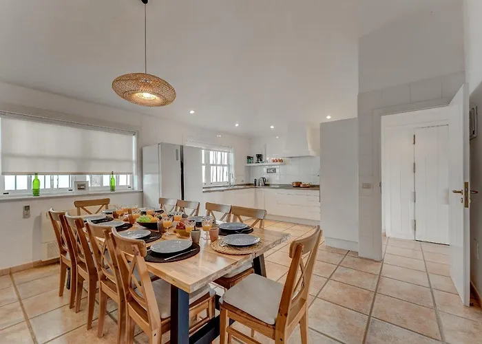 Charming With Private And Heated Pool Villa *