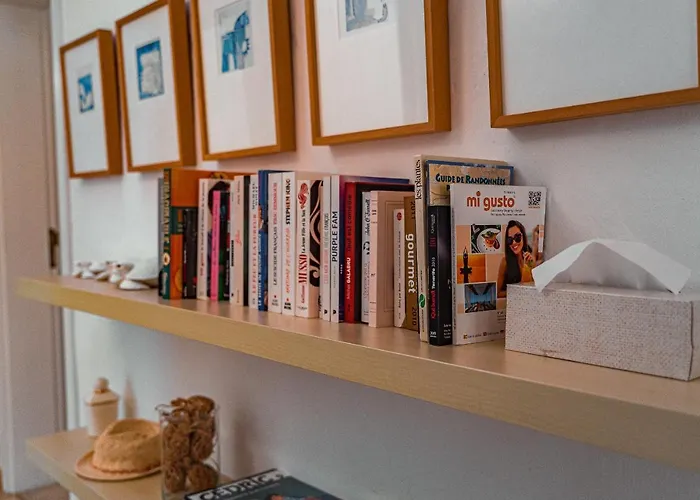 Charming With Private And Heated Pool *