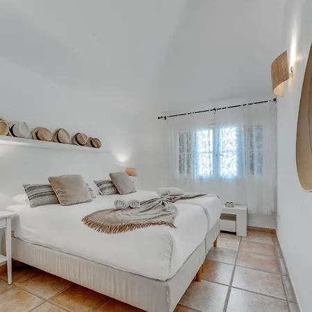 Charming With Private And Heated Pool Villa Costa Adeje (Tenerife)