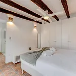 Charming With Private And Heated Pool Βίλα