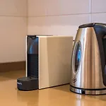 Βίλα Charming With Private And Heated Pool