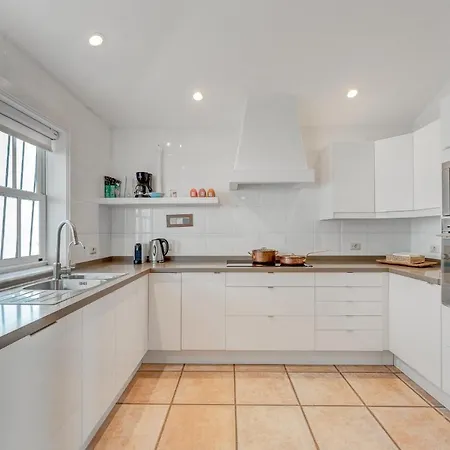 Charming With Private And Heated Pool Villa Costa Adeje (Tenerife)