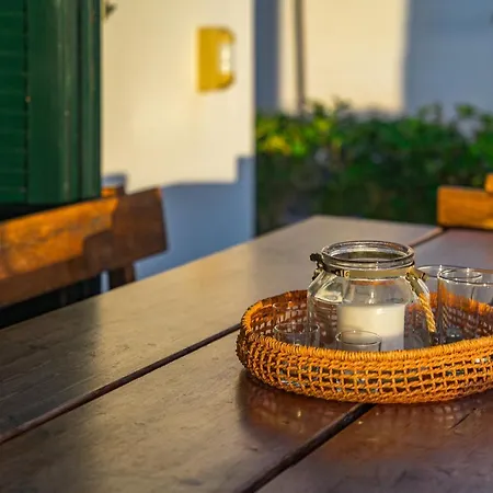 Villa Charming With Private And Heated Pool