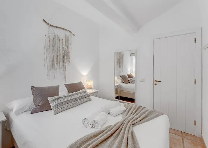 Charming With Private And Heated Pool ヴィラ *