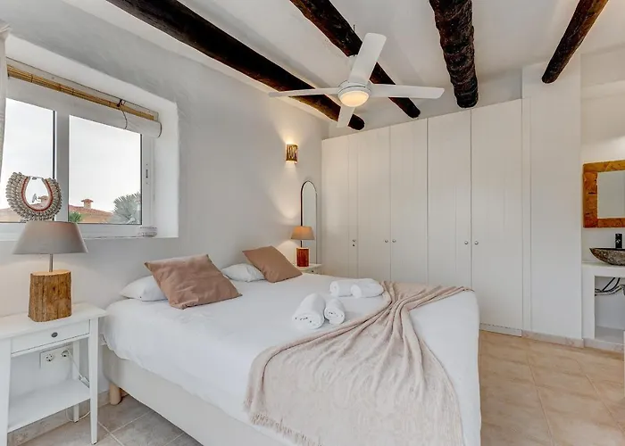 ヴィラ Charming With Private And Heated Pool アデヘ