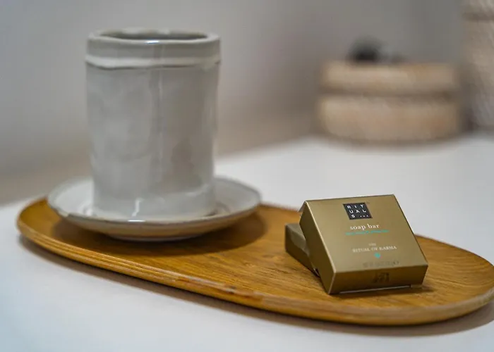 ヴィラ Charming With Private And Heated Pool *