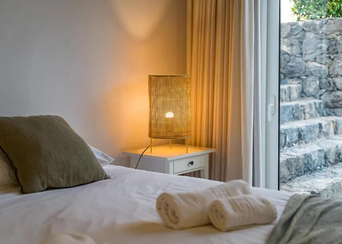 ヴィラ Charming With Private And Heated Pool